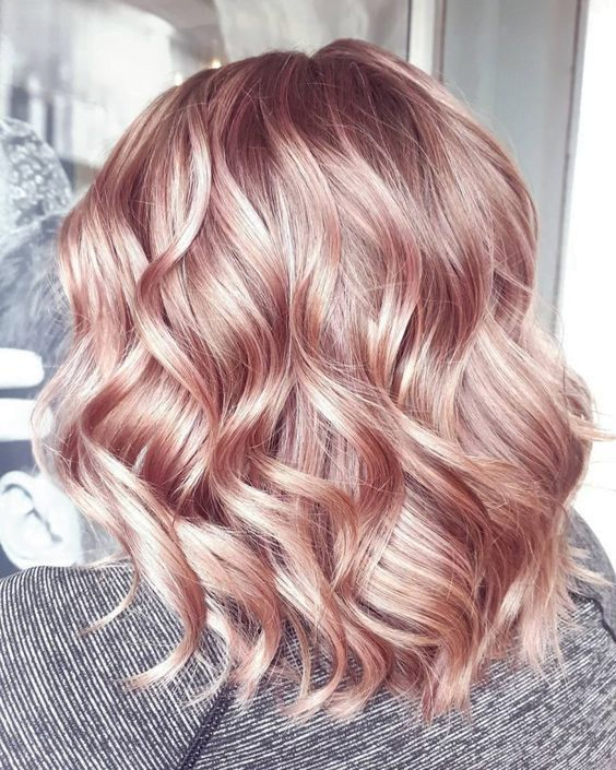 Efecto de Color Ombré  Rosa Dorado en Tijuana Peluquería, Chop Shop Tijuana