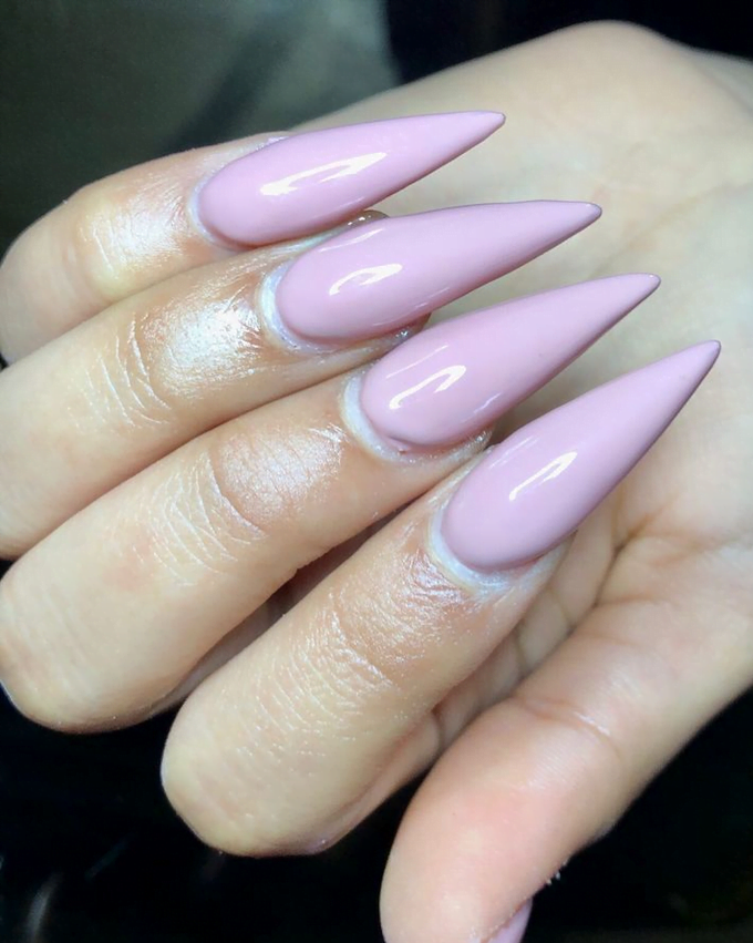 Morado Stilleto Uñas Tijuana Estética 